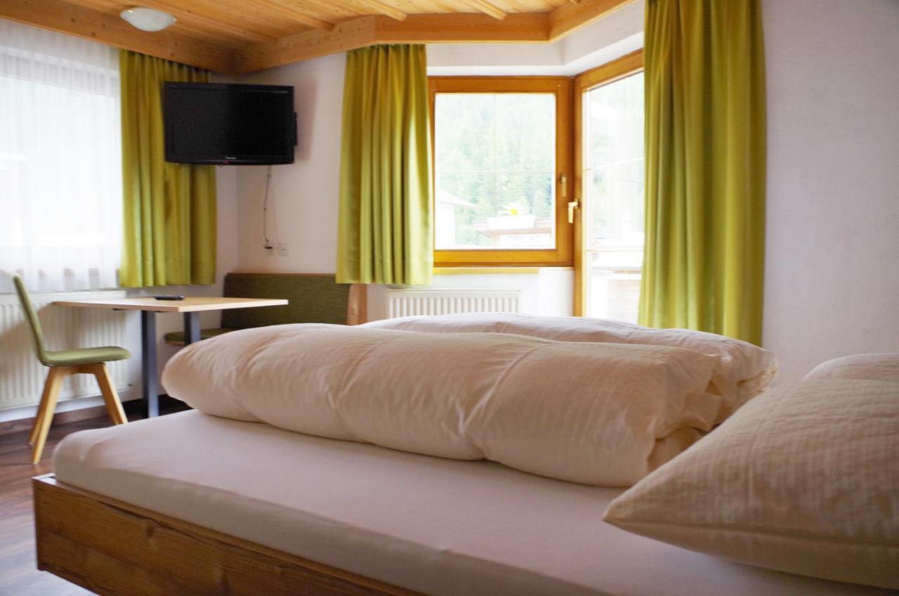 Hotel Edi Samnaun Room photo